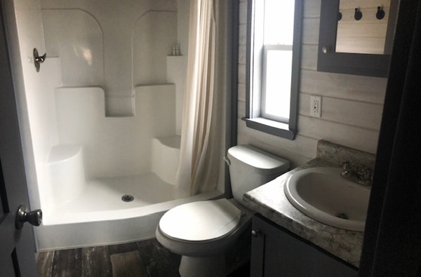 MOONLIGHT RIDGE Photo 6