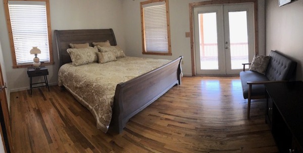 VOLUNTEER'S LANDING Photo 1